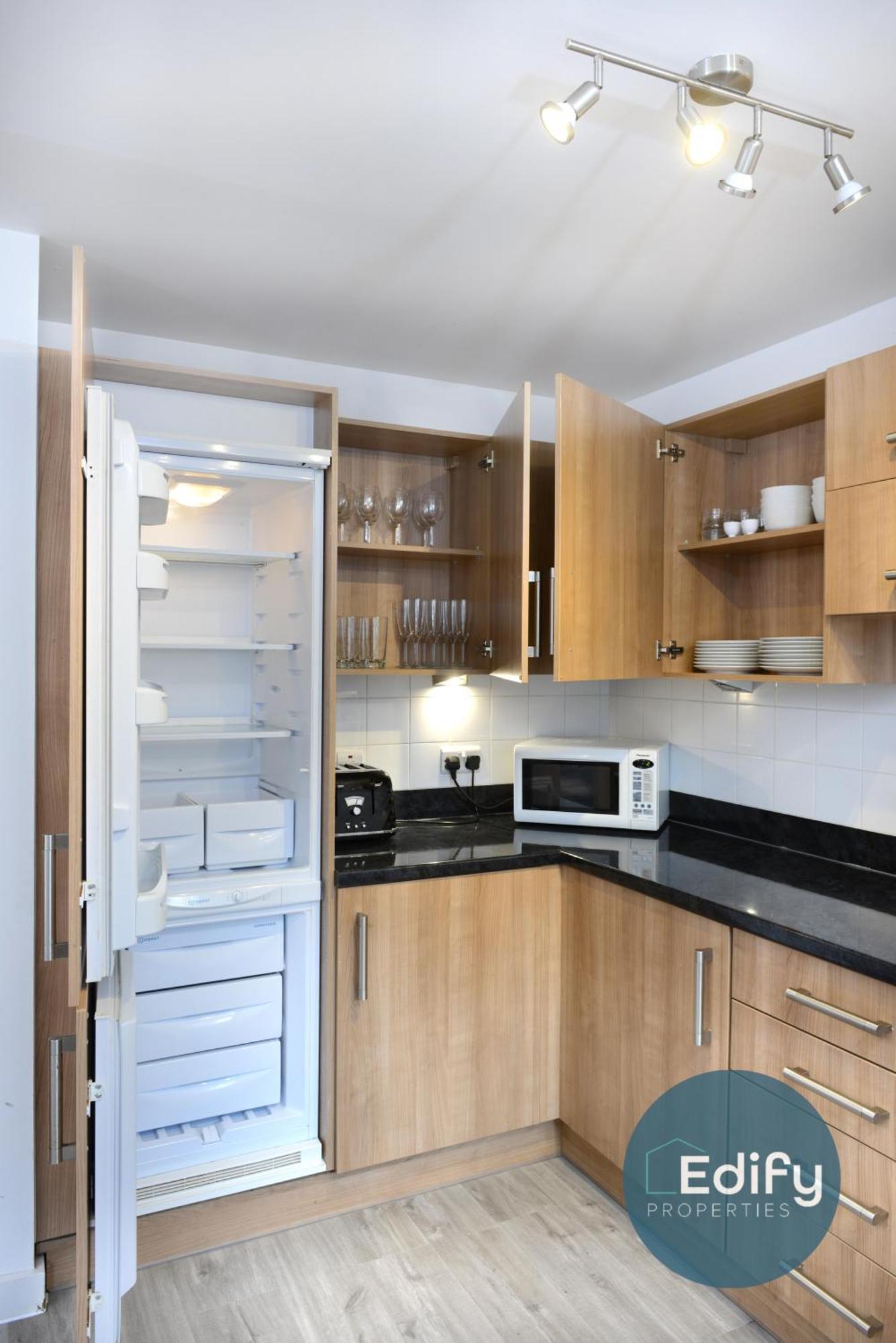 City Centre Townhouse, Sleeps 8, Free Parking Southampton Eksteriør billede